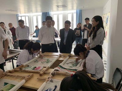 濟寧市特殊教育學校學生參加濟寧市第一屆殘疾人文化創(chuàng)作創(chuàng)意交流會